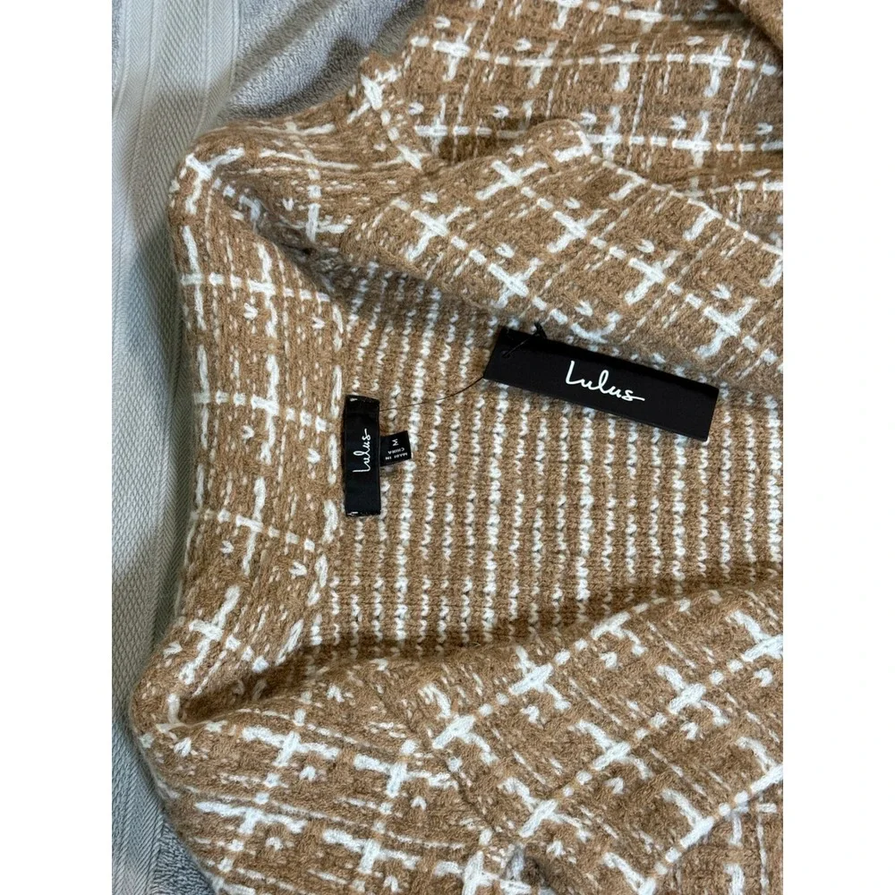NWT Lulus Size Medium Cozy Conditions Tan White Knit Plaid Coatigan Pockets - Picture 4 of 11